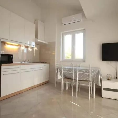 Ana - Two Bedroom A4