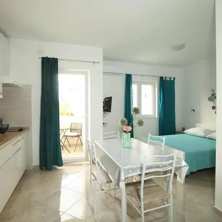 Ana - Two Bedroom A4