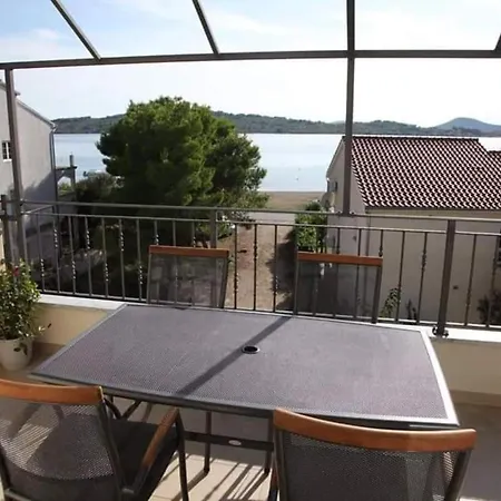 Appartamento Ana - Two Bedroom A4 *