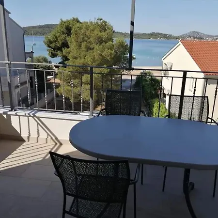 Ana - Two Bedroom A4 *